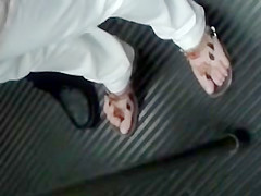 Public Feet 98