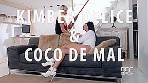 Pussy Gape Play Date - Girls Savior the Taste - PornWorld