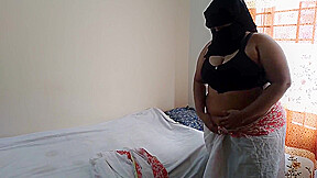 Rahul Ne Akar Desi Hot Mera Bhabhi Ki Chudai Ki Jab Vah Apni Sari Badal Rahi Thi - Devar Fuck Bhabhi