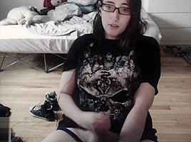 Random old video of BoringKate just stroking her girl dick