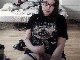 Random old video of BoringKate just stroking her girl dick