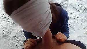 SHE SUCKS MY BIG DICK IN THE SNOW
