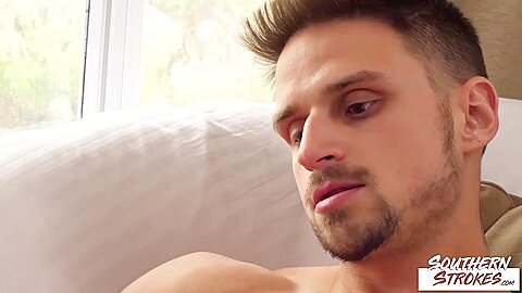 SOUTHERNSTROKES Tattooed Jock Jackson Reed Jerks Off Solo