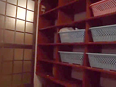 San-195 Sluts Who Appear At Hot Springs And Eat Men