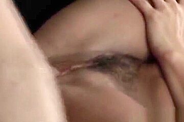 Seducing busty Lisa Ann