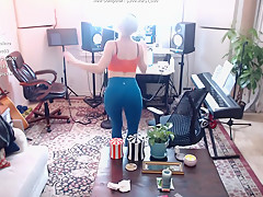Sereda Thicc Squats Twitch Video