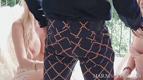 Sexual Babes Sharing A Lucky Stud