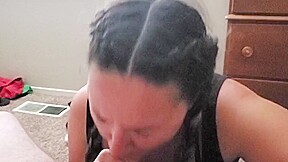 Sexy US MILF slut sucks cock