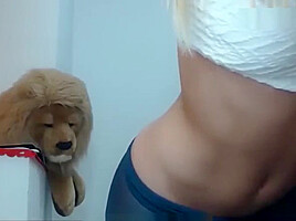 She has the hottest ass ever BeautizOnCam com