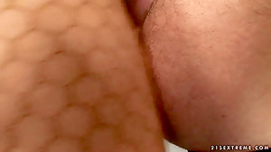 Shemale is pounding her pretty boyfriend