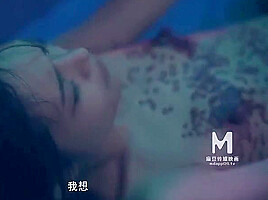 Skinny Chinese Young Girl With Small Boobs And Big Butts Have Her First Bdsm Sex With Big Dick
