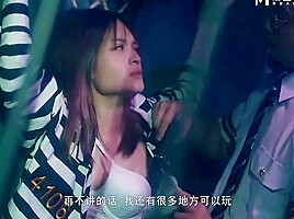 Skinny Chinese Young Girl With Small Boobs And Big Butts Have Her First Bdsm Sex With Big Dick