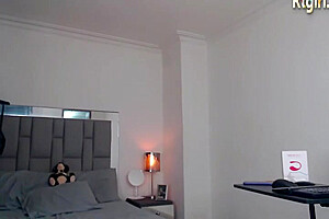 Slim Colombian Shemale Lady In Sexy Lingerie Camshows Solo