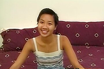 Smalltitted asian amateur rides oldman cock