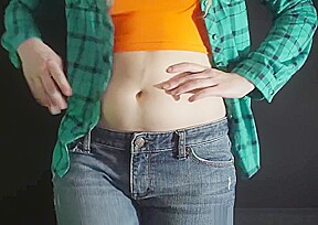 Solo navel play