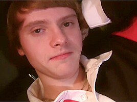 Sporty Twink Lewis Sucked Off - Lewis Taylor