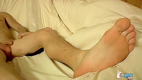 Straight Boys Stinky Feet - Blinx