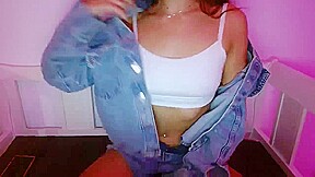 Super slim booty and busty hot babe teasing show