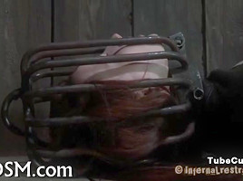 Taming a lusty gagged babe