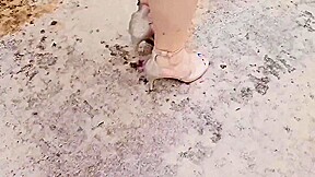 Taxi Driver Gave Full Service Cleaned My Pussy Then Filled Me With His Cum