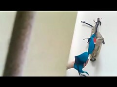 Tetitas en el probador
