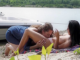 The Pick Up 1 - Sail Away With Sofia Curly And Nicole Love