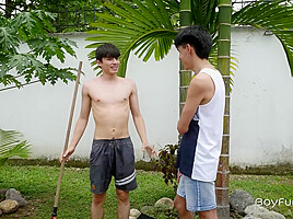 The Thirsty Gardner Gay Sex - BoyFun