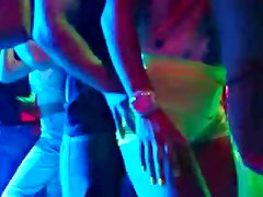 The girl clip is showing a gorgeous chick