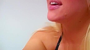 Tiny Fetish Fun - Giantess Frankie