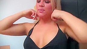 Tiny Fetish Fun - Giantess Frankie