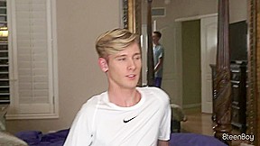 Trevor Harris & Julian Bell in Winter Break vol  3: Team Mates - 8TeenBoy