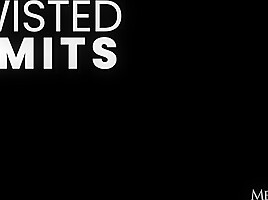 Twisted Limits - Sophia Wonder