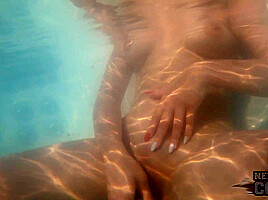 Underwater In A Rooftop Jacuzzi With Fresh New Girl Eveniya