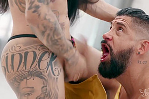 Vanessa Jhons In Heavily Inked Busty Tranny Tops Big Hunk