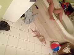 a milf pisses outdoors