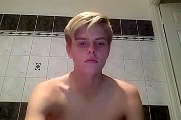 (bw) Aussie Sweet Cums On His Body