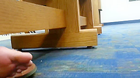 candid feet - wide soles
