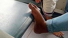 candid indian Soles in train : indian feet : feet play