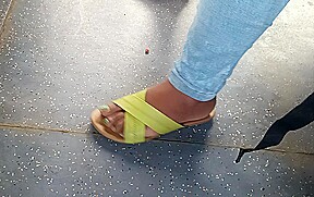 candid indian Soles in train : indian feet : feet play