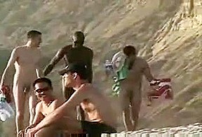 cute wht homo cpl pick-up big blk chap at in nature's garb beach