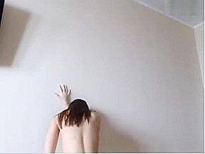 hot brunette camgirl