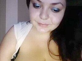 huge tit webcam babe
