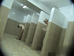 in public pool showers 964