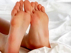 japanese girl suck herself toes beautyful foot