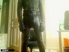 leather 32