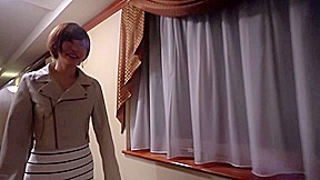 ３１歳おさんが女教師のコスプレで男のチンポを貪り喰う