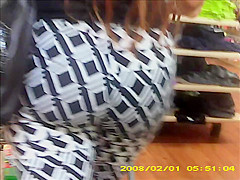 nice fat black jiggly booty spy in store 33