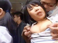 痴漢から生徒を助けた先生がその痴漢に襲われオッパイを揉まれ手マンに潮吹きをして嵌められています。