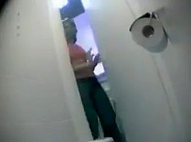 pissing wc