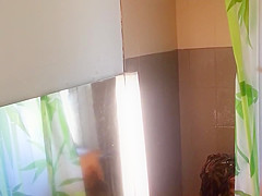 sous la douche